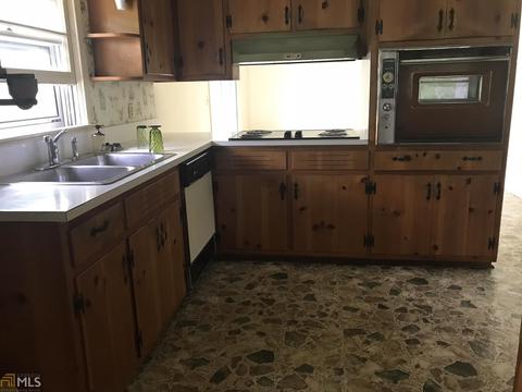 328 Walnut St, Cornelia, GA 30531 photo 7