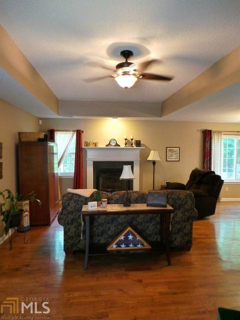112 Old Pond Rd, Lagrange, GA 30241 photo 2