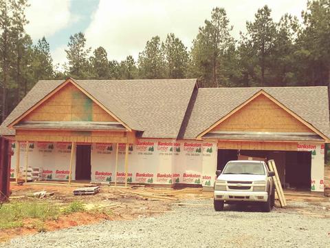 146 Needleleaf Ct, Barnesville, GA 30204 photo 1