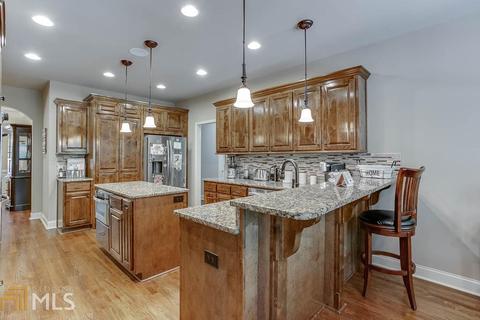 3215 Lee Dr, Buford, GA 30518 photo 9