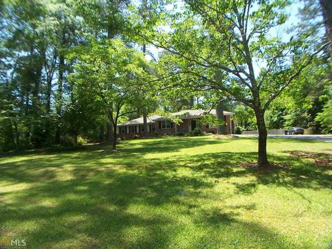 823 Piney Woods Dr, Lagrange, GA 30240 photo 7