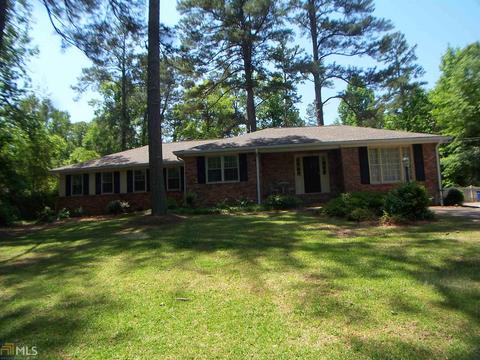 823 Piney Woods Dr, Lagrange, GA 30240 photo 2