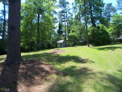 823 Piney Woods Dr, Lagrange, GA 30240 photo 8