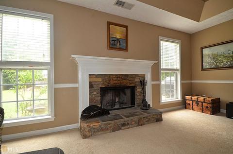 35 Ashton Ct, Covington, GA 30016 photo 5