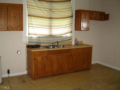 18 Lower St, Valley, AL 36854 photo 11