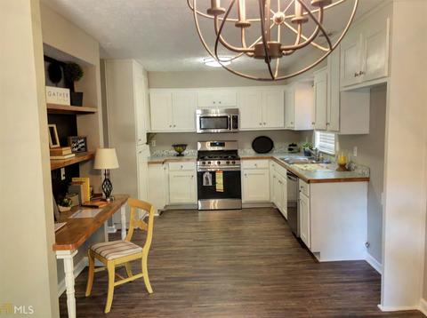 110 Springview Dr, Stockbridge, GA 30281 photo 6