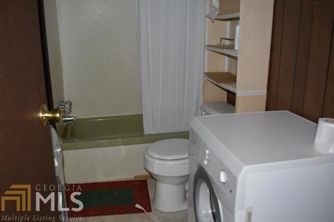 402 Henry Higgins Rd, Jackson, GA 30233 photo 8