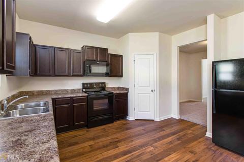 35 Chelsie Ct, Covington, GA 30016 photo 5