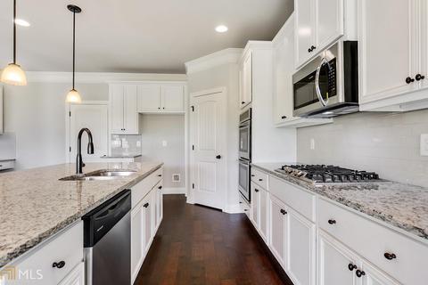 2530 Lake Erma Dr, Hampton, GA 30228 photo 5