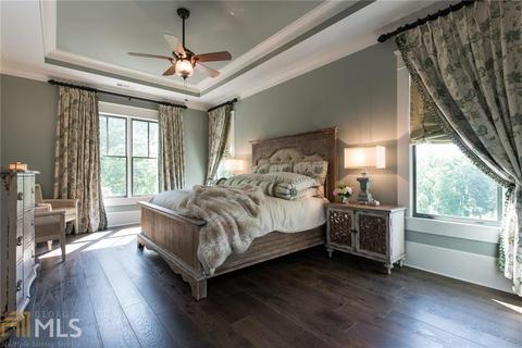 4897 Basingstoke Dr, Suwanee, GA 30024 photo 16