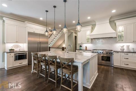 4897 Basingstoke Dr, Suwanee, GA 30024 photo 4