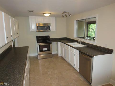 4577 E Hall, Gainesville, GA 30507 photo 4