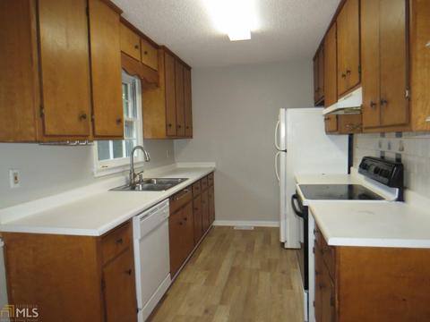 217 E Silver Shoals Rd, Toccoa, GA 30577 photo 12