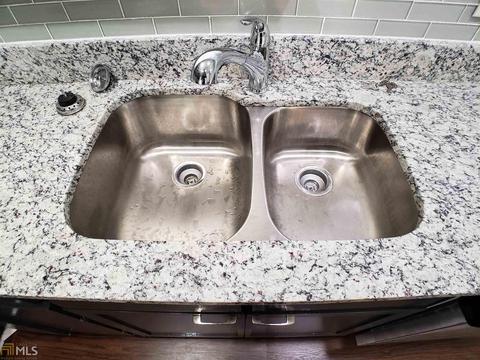 6141 Fieldcrest Dr, Morrow, GA 30260 photo 6