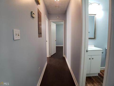 6141 Fieldcrest Dr, Morrow, GA 30260 photo 9