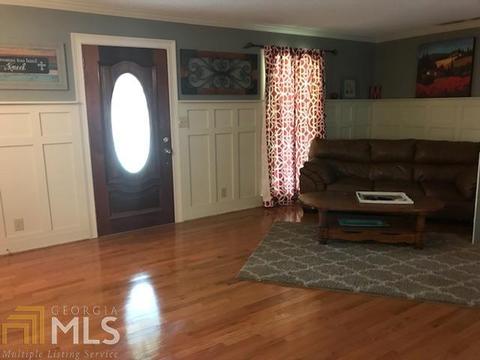 158 Ridgeway St, Winder, GA 30680 photo 5