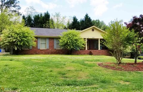158 Ridgeway St, Winder, GA 30680 photo 1
