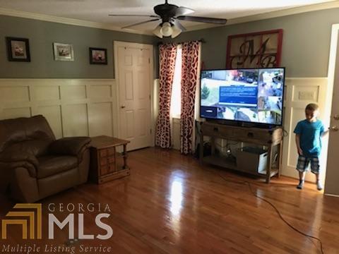 158 Ridgeway St, Winder, GA 30680 photo 3