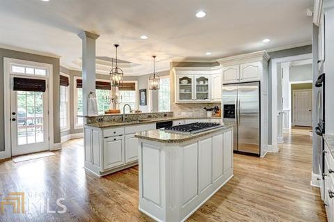 10065 Normandy Ln, Suwanee, GA 30024 photo 7