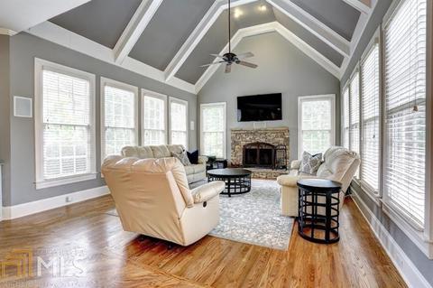 10065 Normandy Ln, Suwanee, GA 30024 photo 15