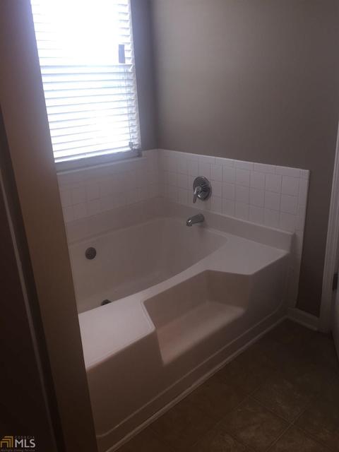 170 Oak Manor Dr, Covington, GA 30016 photo 6