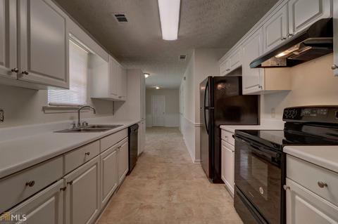 155 Summer Walk Dr, Covington, GA 30016 photo 6