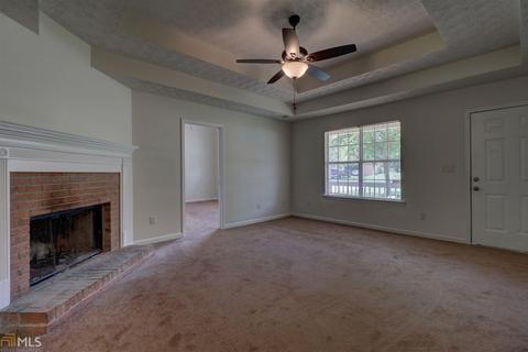 155 Summer Walk Dr, Covington, GA 30016 photo 5