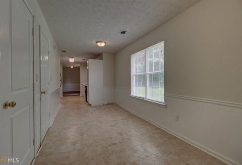 155 Summer Walk Dr, Covington, GA 30016 photo 10