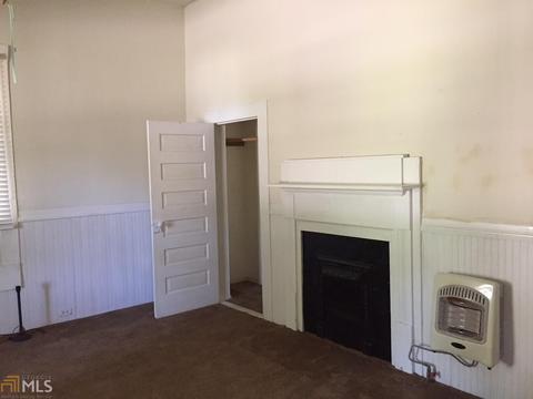 285 E Main St, Forsyth, GA 31029 photo 5