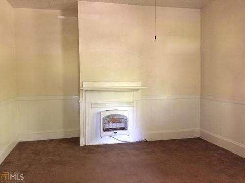285 E Main St, Forsyth, GA 31029 photo 4