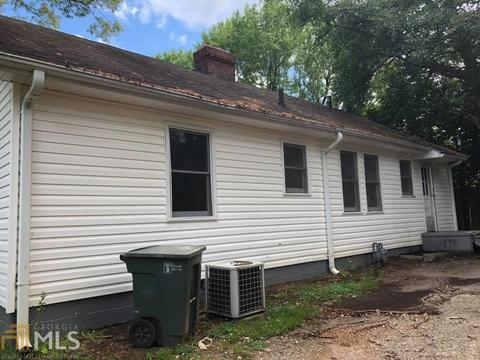 1047 E Tugalo St, Toccoa, GA 30577 photo 3