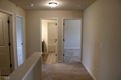 105 Truman Ct, Jackson, GA 30233 photo 12