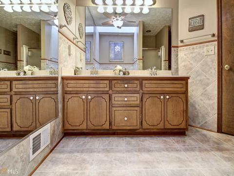 189 Hayes Cir, Rex, GA 30273 photo 19