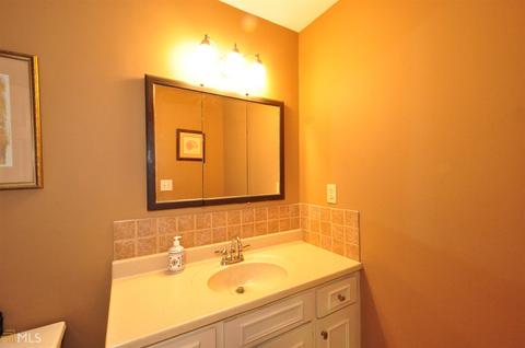 124 Ashling Dr, Lagrange, GA 30240 photo 13