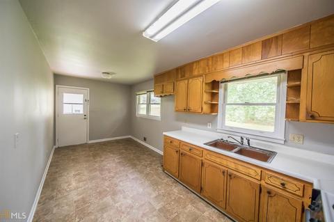 396 Mccrary Rd, Molena, GA 30258 photo 6