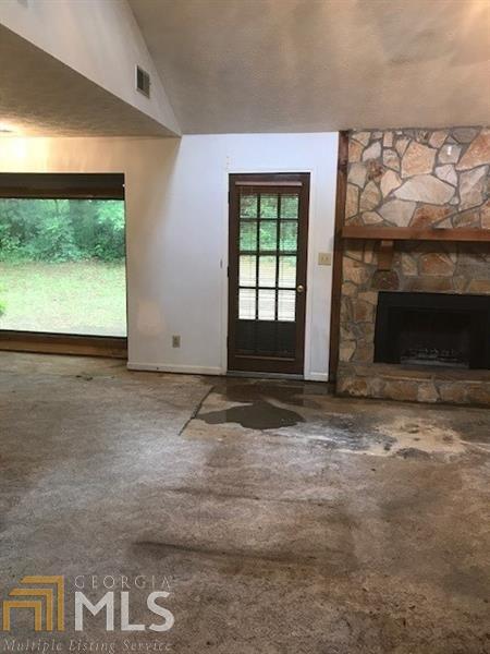679 Falling Leaf Dr, Lilburn, GA 30047 photo 13