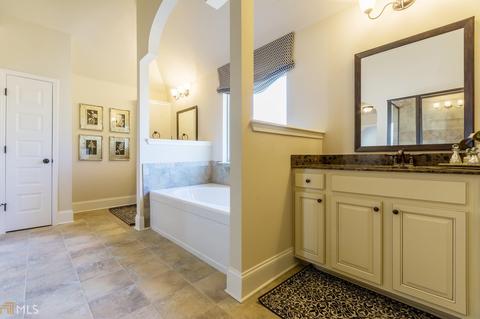 4585 Cloister Cir, Hampton, GA 30228 photo 5