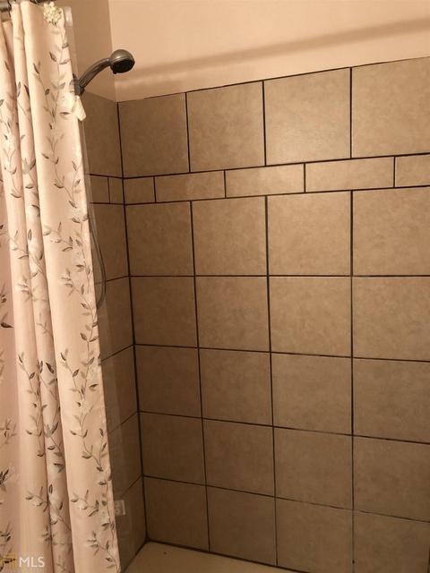 6377 Lanier Rd, Morrow, GA 30260 photo 18