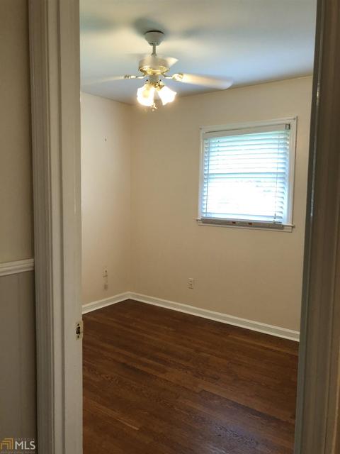 6377 Lanier Rd, Morrow, GA 30260 photo 20