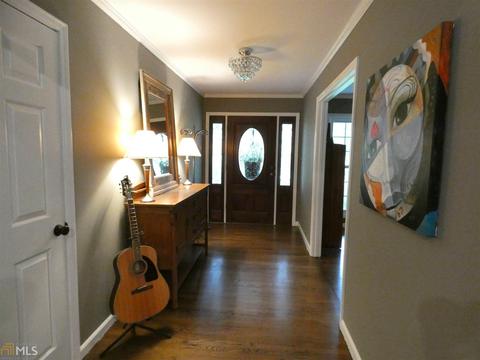 739 Lovers Ln, Toccoa, GA 30577 photo 3
