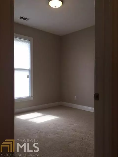260 Radcliff Trce, Covington, GA 30016 photo 7