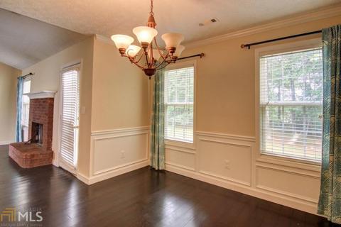 370 Fieldstone Ln, Covington, GA 30016 photo 11