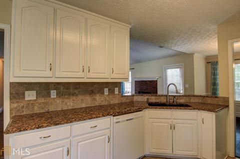 370 Fieldstone Ln, Covington, GA 30016 photo 15
