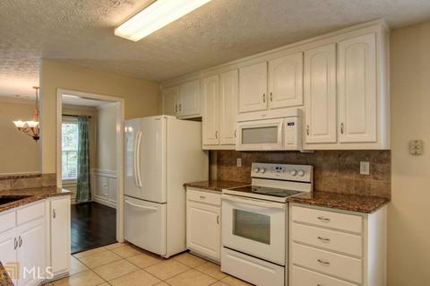 370 Fieldstone Ln, Covington, GA 30016 photo 16