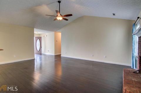 370 Fieldstone Ln, Covington, GA 30016 photo 8