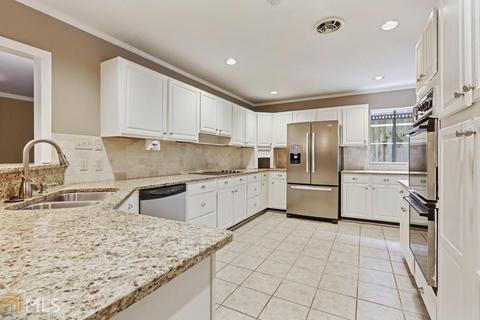 3648 Cold Spring Ln, Chamblee, GA 30341 photo 2