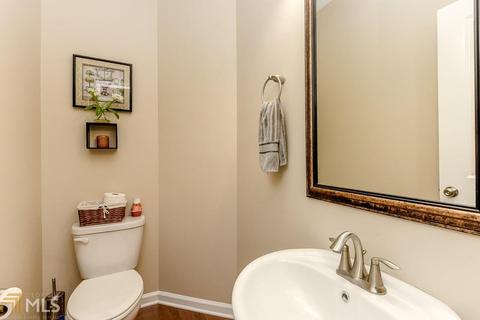 3925 Madison Bridge Dr, Suwanee, GA 30024 photo 14