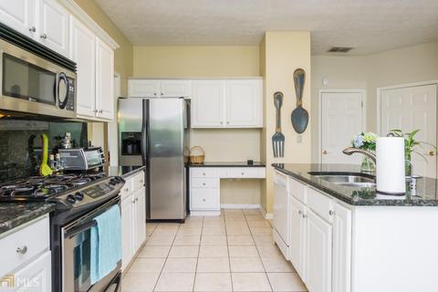 2205 Saint Thomas Way, Suwanee, GA 30024 photo 5