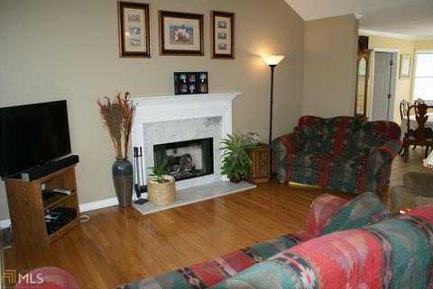 4276 Simpson Rd, Gainesville, GA 30507 photo 5
