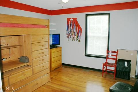 4276 Simpson Rd, Gainesville, GA 30507 photo 9